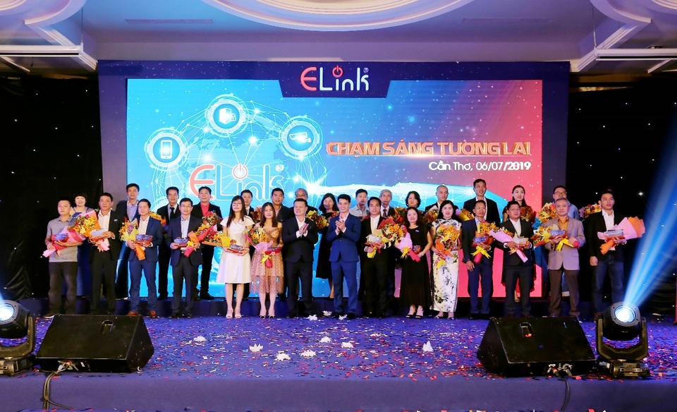 Elink - Hệ sinh thái nhà thông minh Smarthome và Smart Lighting - 1 Elink - Hệ sinh thái nhà thông minh Smarthome và Smart Lighting - 1