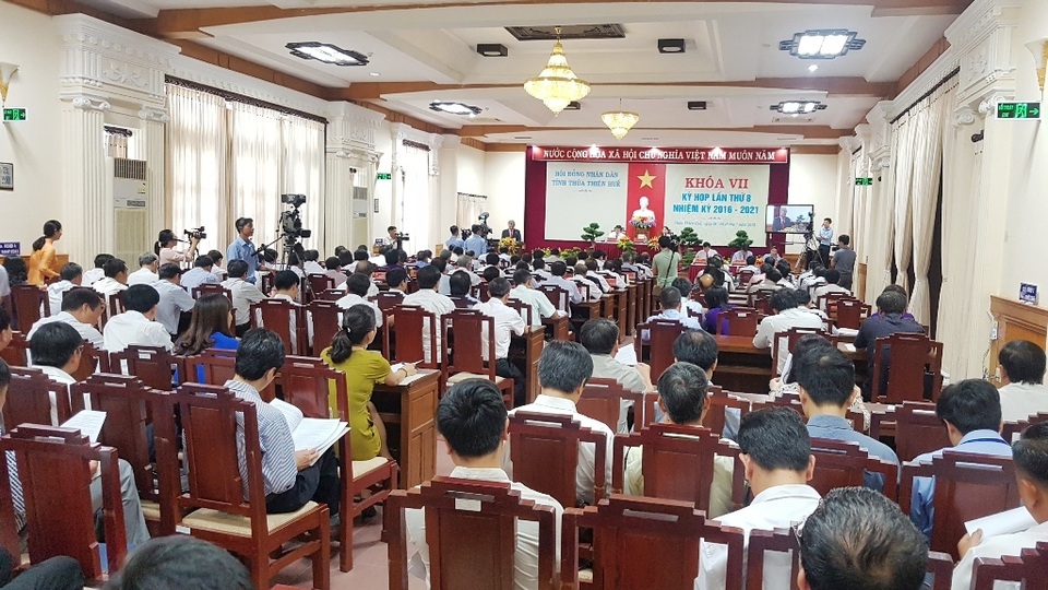 Thừa Thiên Huế không tăng học phí năm học mới do áp lực tăng giá điện, xăng dầu - 1 Thừa Thiên Huế không tăng học phí năm học mới do áp lực tăng giá điện, xăng dầu - 1