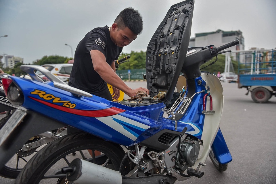 Huyền thoại RGV của dân chơi xe Hà Nội - 11 Huyền thoại RGV của dân chơi xe Hà Nội - 11