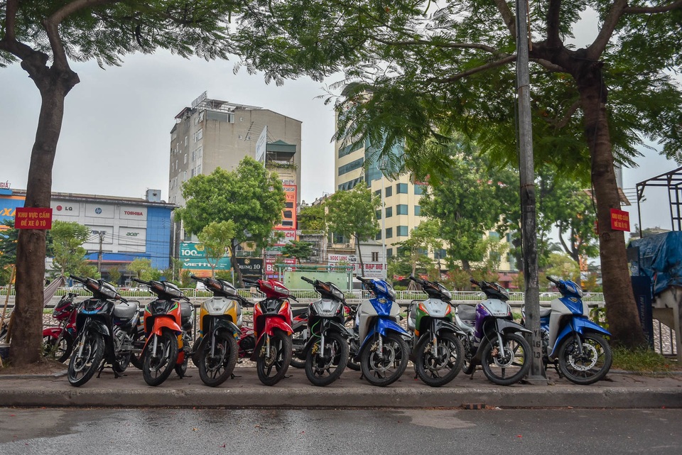 Huyền thoại RGV của dân chơi xe Hà Nội - 1 Huyền thoại RGV của dân chơi xe Hà Nội - 1