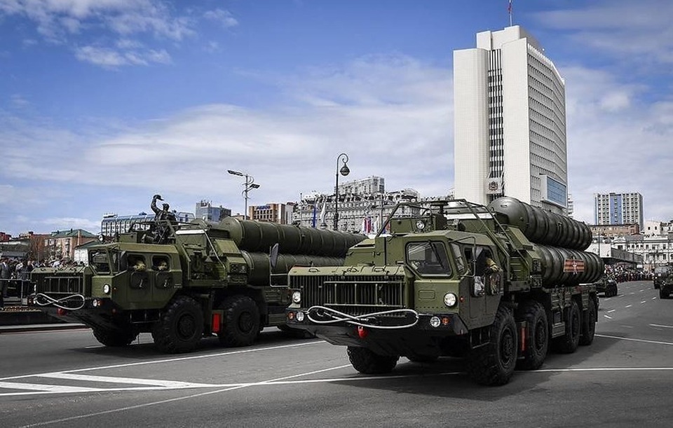 Tổ hợp S-400 đầu tiên đang trên đường đến Thổ Nhĩ Kỳ - 2 Tổ hợp S-400 đầu tiên đang trên đường đến Thổ Nhĩ Kỳ - 2