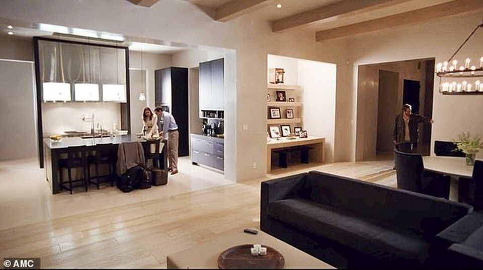 Ngắm biệt thự sang trọng Angelina Jolie ở khi quay phim mới - 4 Ngắm biệt thự sang trọng Angelina Jolie ở khi quay phim mới - 4