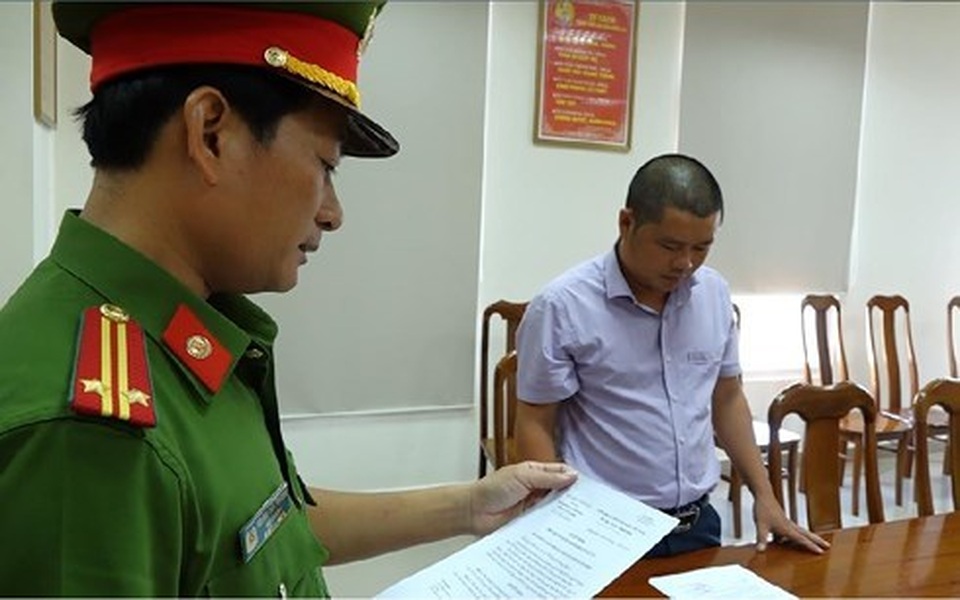 Mua lạc, lúa giá rẻ rồi “hô biến” thành giống cây trồng để bán cho người dân - 1 Mua lạc, lúa giá rẻ rồi “hô biến” thành giống cây trồng để bán cho người dân - 1
