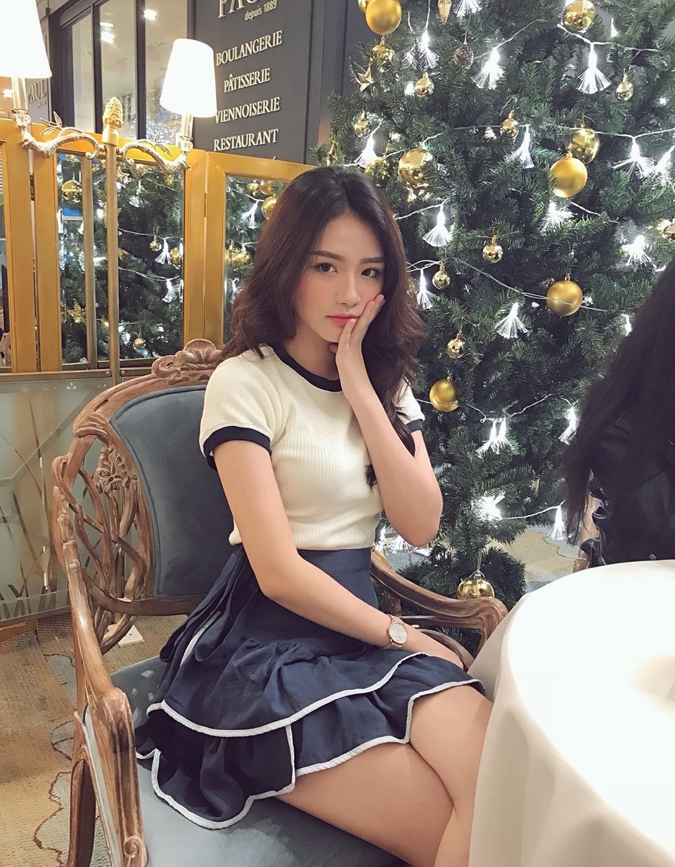 Hot girl 19 tuổi tự sắm ô tô: “Mỗi ngày ngủ 4-5 tiếng, không dám đi làm trễ 1 phút” - 8 Hot girl 19 tuổi tự sắm ô tô: “Mỗi ngày ngủ 4-5 tiếng, không dám đi làm trễ 1 phút” - 8