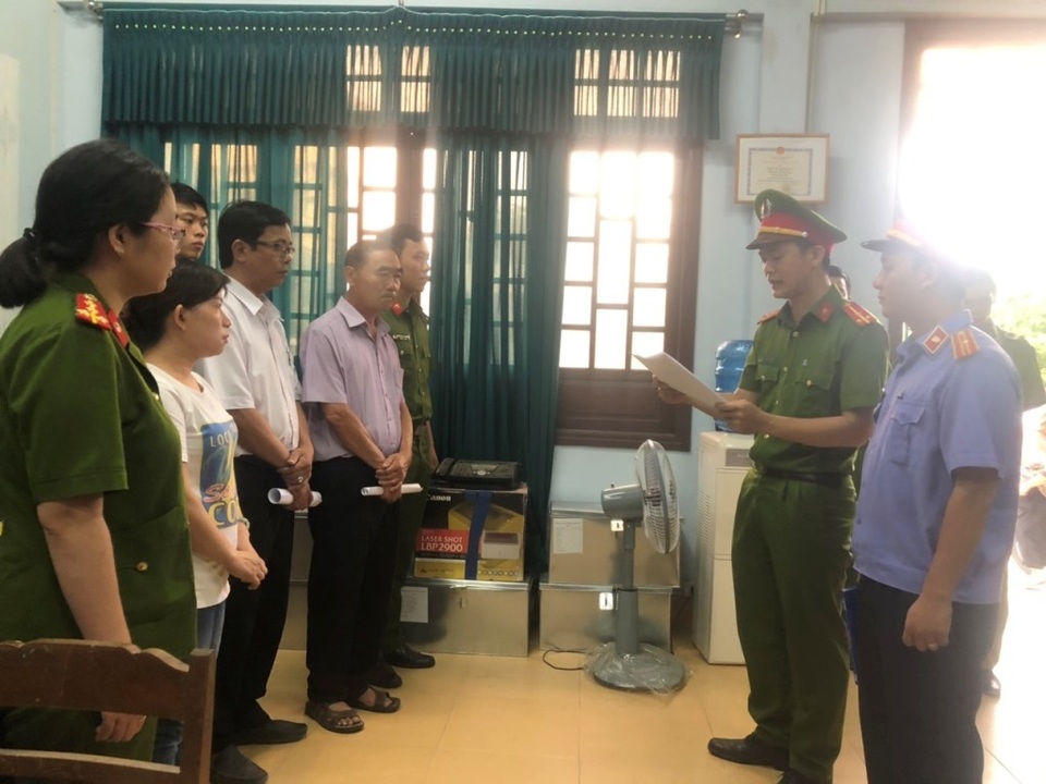 Vụ án “trùm” vật liệu xây dựng xứ Huế: Khởi tố, bắt thêm 2 giám đốc, 3 kế toán - 2