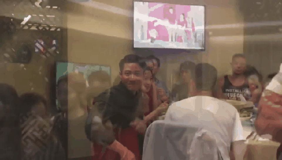 Cổ Thiên Lạc nói gì trước tin đồn sắp kết hôn với Tuyên Huyên? - 2 Cổ Thiên Lạc nói gì trước tin đồn sắp kết hôn với Tuyên Huyên? - 2