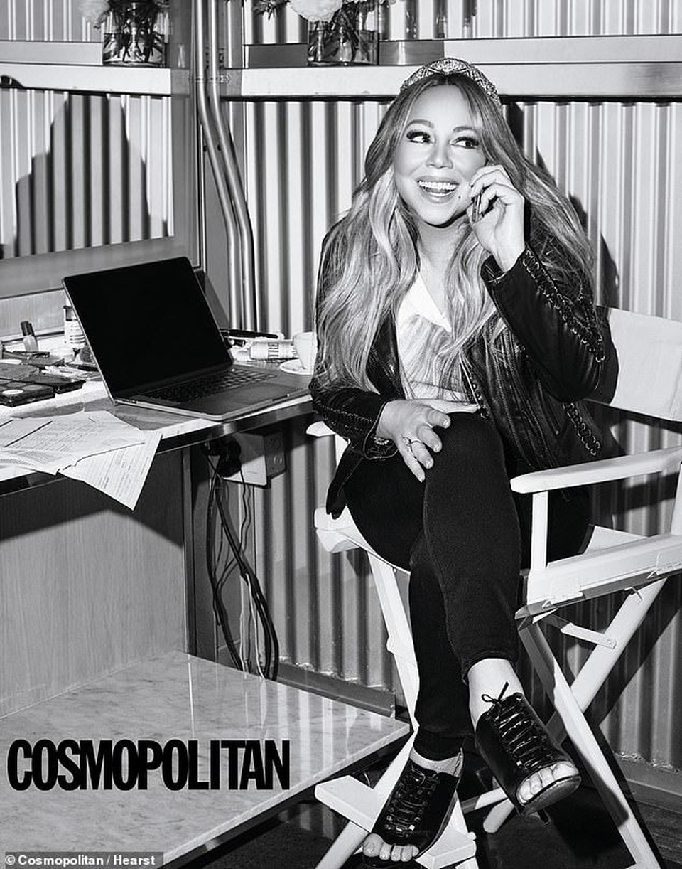 Mariah Carey tiết lộ cuộc hôn nhân đầu tiên như ngục tù - 3 Mariah Carey tiết lộ cuộc hôn nhân đầu tiên như ngục tù - 3