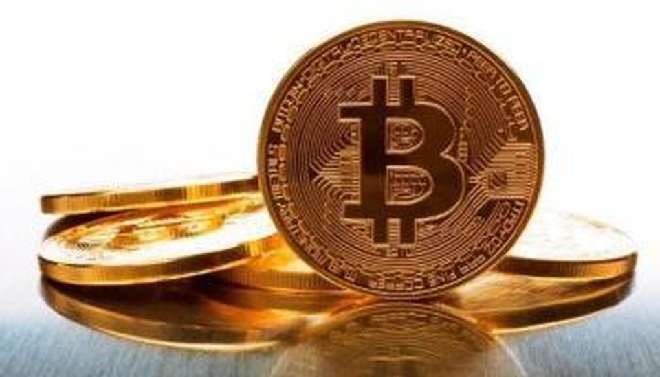 Zimbabwe cấm đồng USD, bắt dân dùng bitcoin trở lại - 1