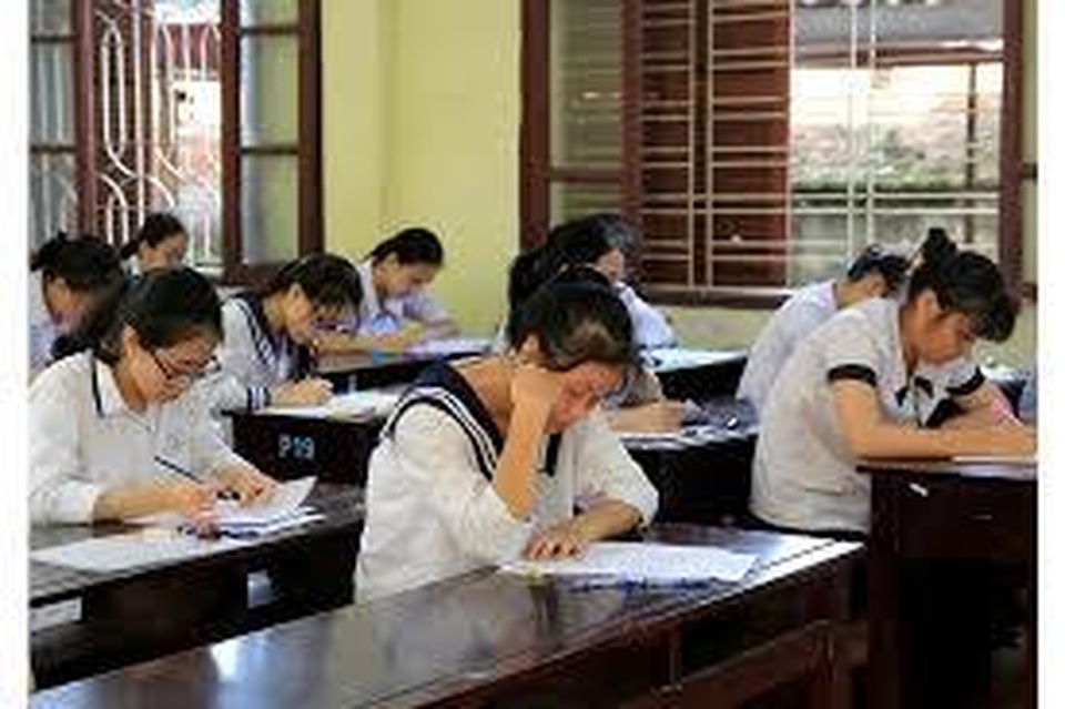 Vụ thí sinh có điểm thi lớp 10 tăng đột biến sau phúc khảo: Lỗi kỹ thuật, không có tiêu cực - 1