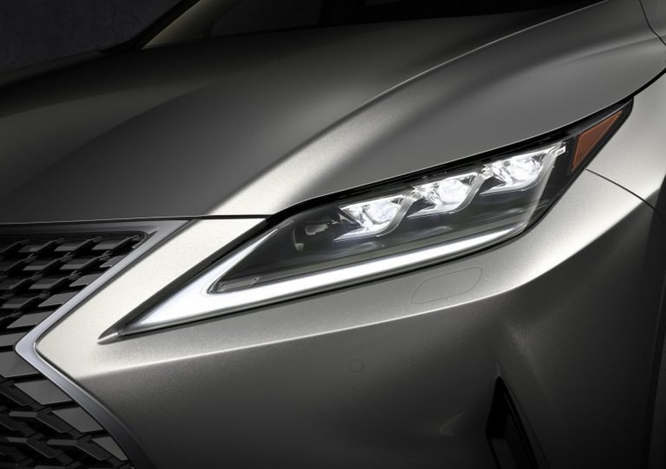 Lexus RX 2020 được trang bị công nghệ đèn LED đặc biệt - 1 Lexus RX 2020 được trang bị công nghệ đèn LED đặc biệt - 1