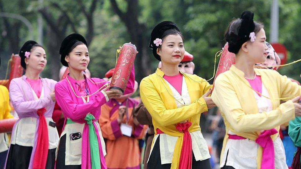 10 ngàn người tham dự Lễ hội đường phố mừng 20 năm Hà Nội - 3 10 ngàn người tham dự Lễ hội đường phố mừng 20 năm Hà Nội - 3