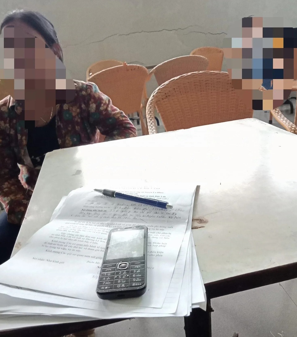 Vụ cô gái khuyết tật tố bị ông chủ cưỡng hiếp: Khởi tố, bắt giam “yêu râu xanh”! - 1 Vụ cô gái khuyết tật tố bị ông chủ cưỡng hiếp: Khởi tố, bắt giam “yêu râu xanh”! - 1