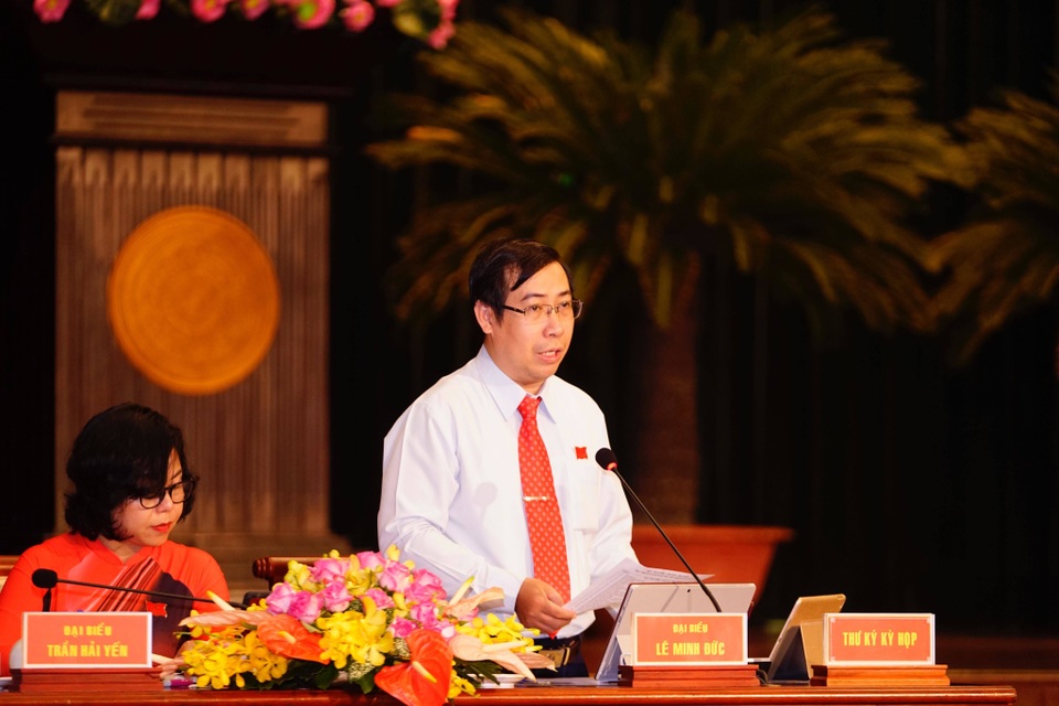 Giám đốc Công an TPHCM trả lời chất vấn về nạn ma tuý hoành hành - 3 Giám đốc Công an TPHCM trả lời chất vấn về nạn ma tuý hoành hành - 3