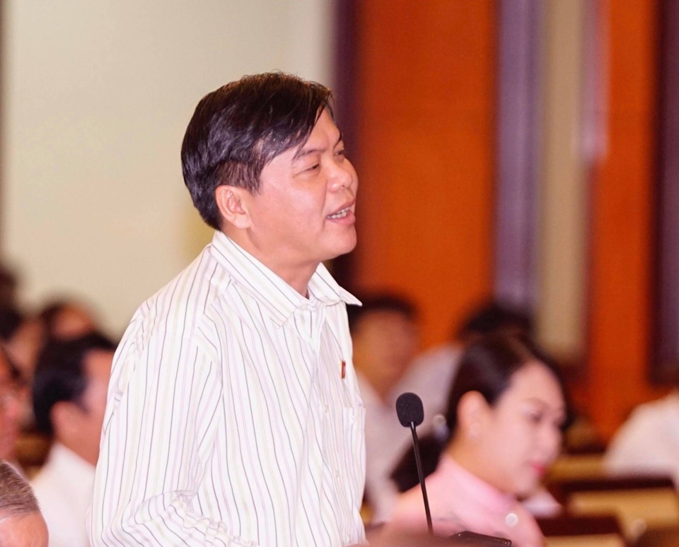 Giám đốc Công an TPHCM trả lời chất vấn về nạn ma tuý hoành hành - 2 Giám đốc Công an TPHCM trả lời chất vấn về nạn ma tuý hoành hành - 2