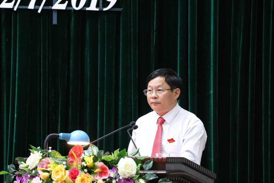 Mất tiền mua nước sạch, dân nhận nước… siêu bẩn - 3 Mất tiền mua nước sạch, dân nhận nước… siêu bẩn - 3