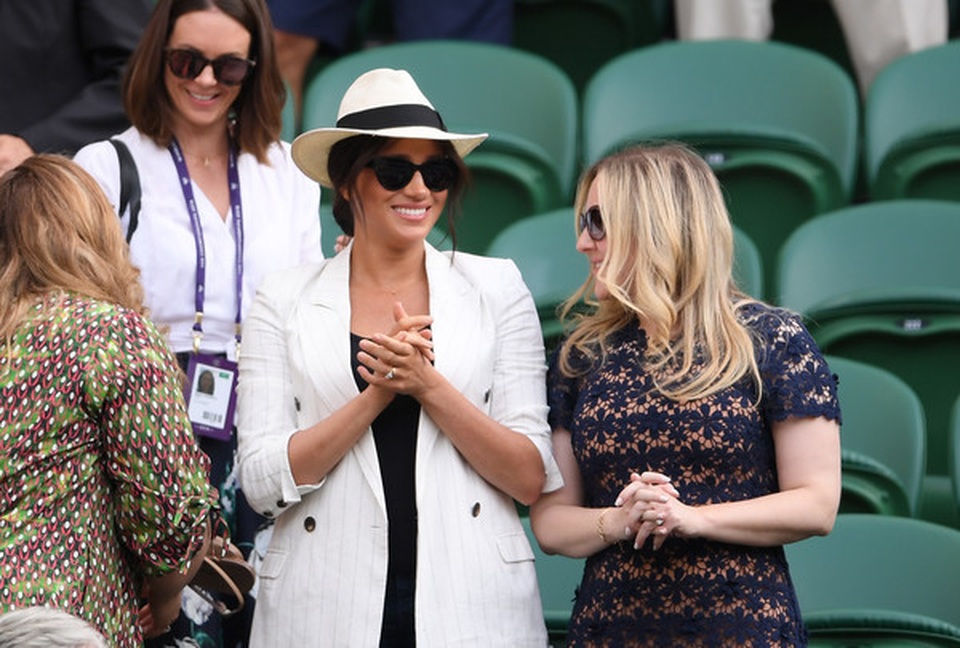 Công nương Kate Middleton diện váy gần 4000 USD đi xem tennis - 9 Công nương Kate Middleton diện váy gần 4000 USD đi xem tennis - 9