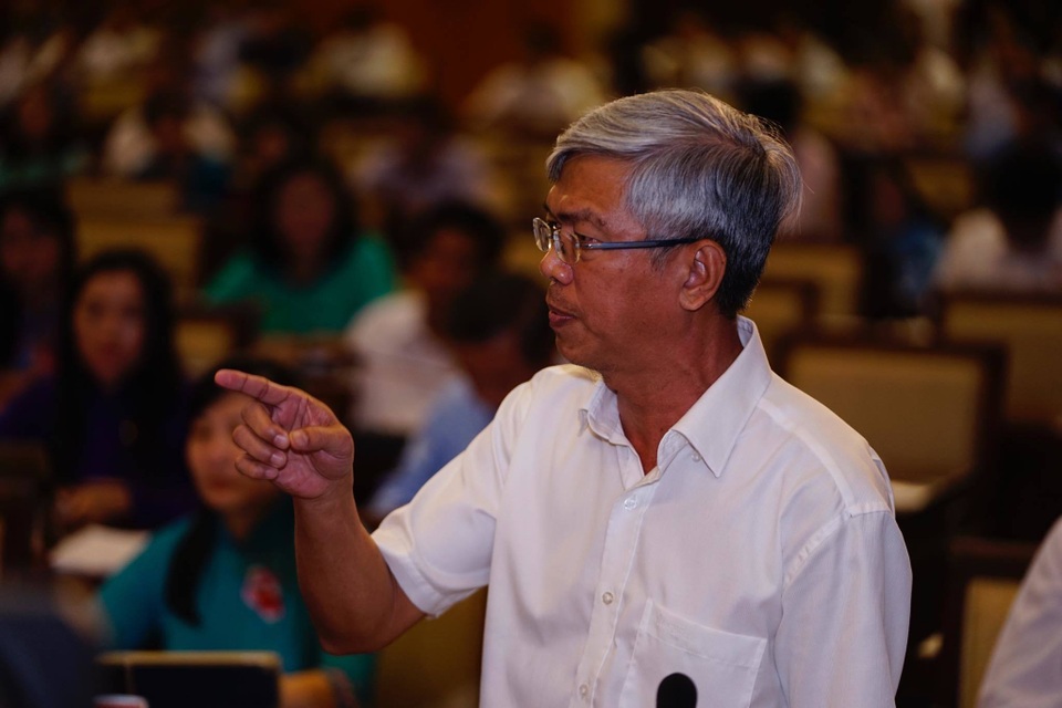 “Đừng để người dân nghèo dành dụm cả đời mua được cái nhà lại bị tháo dỡ!” - 3 “Đừng để người dân nghèo dành dụm cả đời mua được cái nhà lại bị tháo dỡ!” - 3