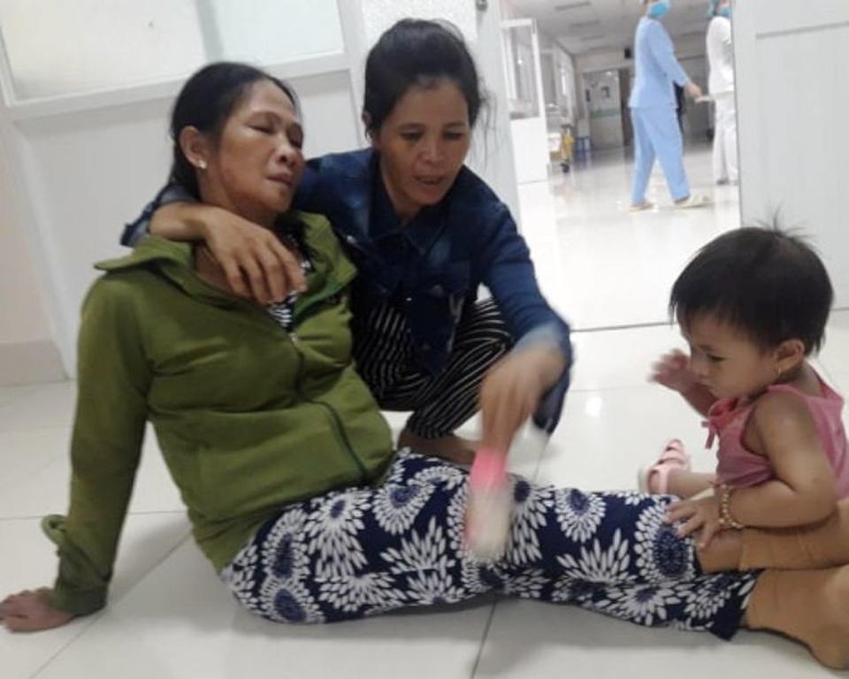 Sản phụ tử vong sau sinh mổ do thuyên tắc ối - 1 Sản phụ tử vong sau sinh mổ do thuyên tắc ối - 1