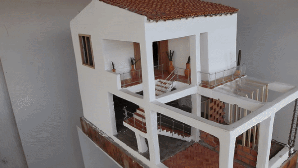 Chàng trai hút hàng triệu view với ngôi nhà mô hình xây bằng bê tông cốt thép như nhà thật - 1 Chàng trai hút hàng triệu view với ngôi nhà mô hình xây bằng bê tông cốt thép như nhà thật - 1