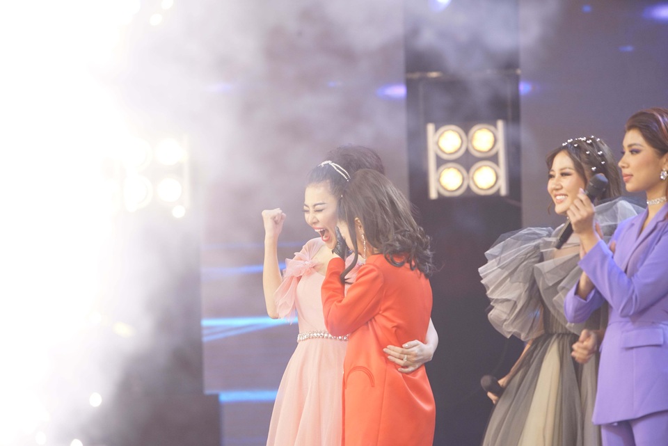 Thanh Hương đăng quang “Trời sinh một cặp” nhận giải thưởng nửa tỷ đồng - 19 Thanh Hương đăng quang “Trời sinh một cặp” nhận giải thưởng nửa tỷ đồng - 19