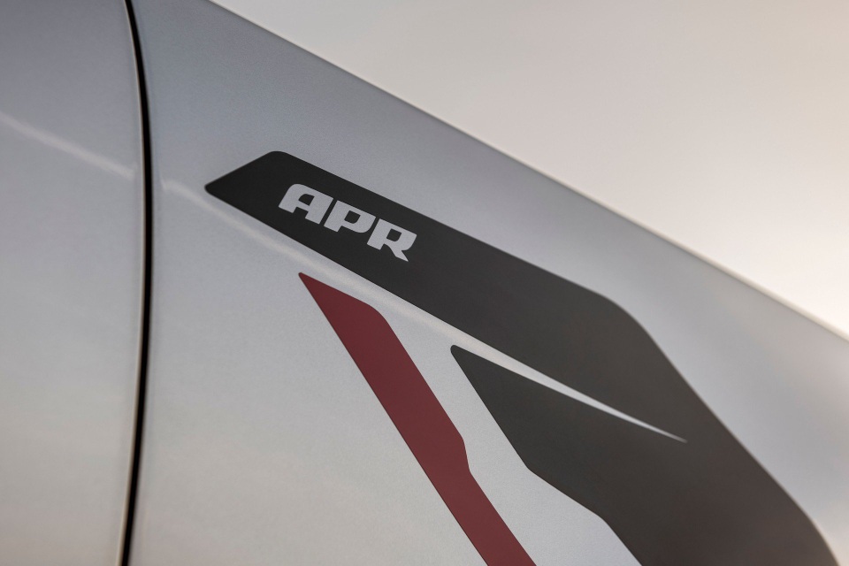 Biến Audi RS7 Sportback thành xe bọc thép nhanh nhất thế giới - 6 Biến Audi RS7 Sportback thành xe bọc thép nhanh nhất thế giới - 6