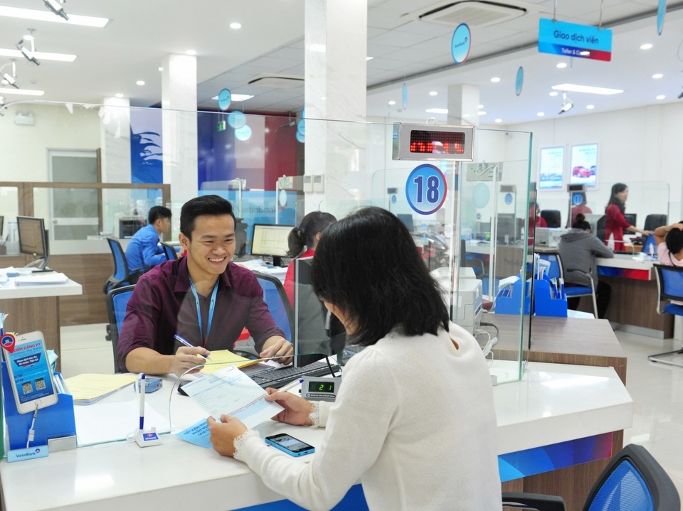 Gửi tiền ưu đãi sốc, đón cơn lốc quà tặng - 2