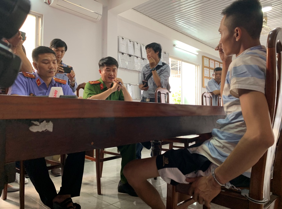 4 ngày truy bắt nghi can cứa cổ tài xế xe ôm, cướp tài sản - 1 4 ngày truy bắt nghi can cứa cổ tài xế xe ôm, cướp tài sản - 1