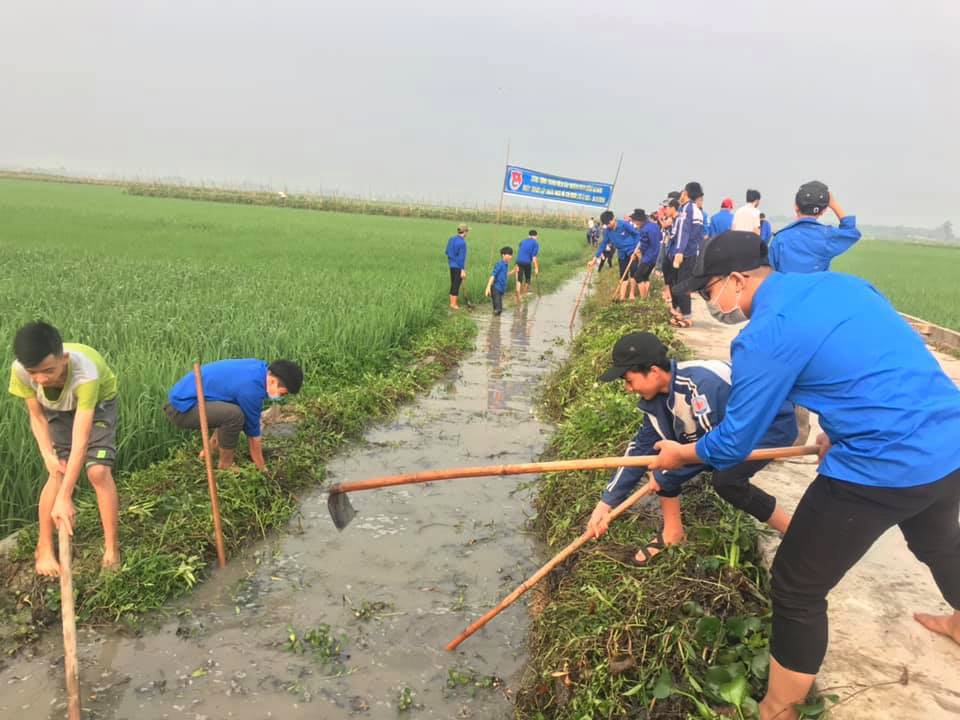 Bài 2 : Phát triển đảng viên trẻ ở nông thôn - Khó, vì đâu? - 1 Bài 2 : Phát triển đảng viên trẻ ở nông thôn - Khó, vì đâu? - 1