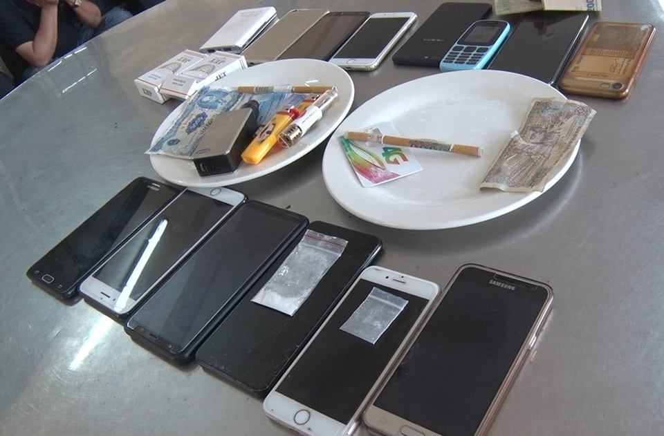 Triệt phá bắt giữ gần 100kg ma túy - 3 Triệt phá bắt giữ gần 100kg ma túy - 3