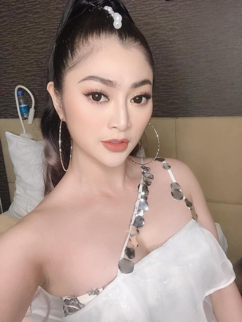 Phủ nhận làm mẹ đơn thân, Thanh Trúc tuyên bố hùng hồn chuyện “gái ế” tuổi 30 - 9 Phủ nhận làm mẹ đơn thân, Thanh Trúc tuyên bố hùng hồn chuyện “gái ế” tuổi 30 - 9