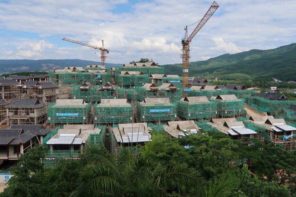 Kinh tế Trung Quốc bị tác động mạnh bởi chiến tranh thương mại, tăng trưởng thấp nhất trong 27 năm - 1 Kinh tế Trung Quốc bị tác động mạnh bởi chiến tranh thương mại, tăng trưởng thấp nhất trong 27 năm - 1