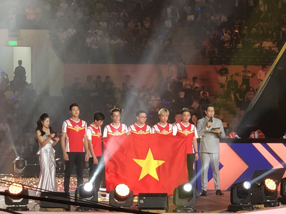Việt Nam lần đầu lên ngôi vô địch thế giới một giải đấu thể thao điện tử - 1 Việt Nam lần đầu lên ngôi vô địch thế giới một giải đấu thể thao điện tử - 1