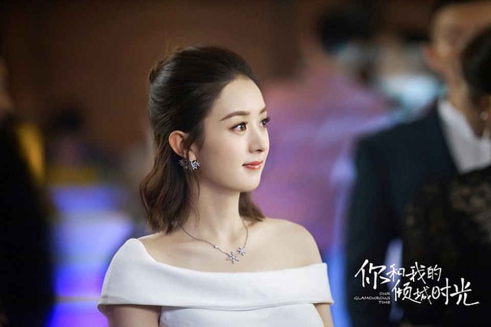Triệu Lệ Dĩnh trở lại màn ảnh nhỏ với hình ảnh trẻ trung, năng động - 1 Triệu Lệ Dĩnh trở lại màn ảnh nhỏ với hình ảnh trẻ trung, năng động - 1