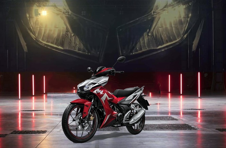 Mỗi ngày có thêm 8.236 xe máy lăn bánh ra đường - 1 Mỗi ngày có thêm 8.236 xe máy lăn bánh ra đường - 1