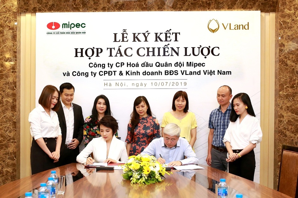 VLand ký kết hợp tác toàn diện cho chuỗi dự án bất động sản của Mipec - 1 VLand ký kết hợp tác toàn diện cho chuỗi dự án bất động sản của Mipec - 1