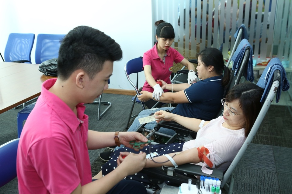 Sanofi Việt Nam đồng hành với Hành trình đỏ nhằm lan rộng hoạt động hiến máu nhân đạo trên cả nước - 2