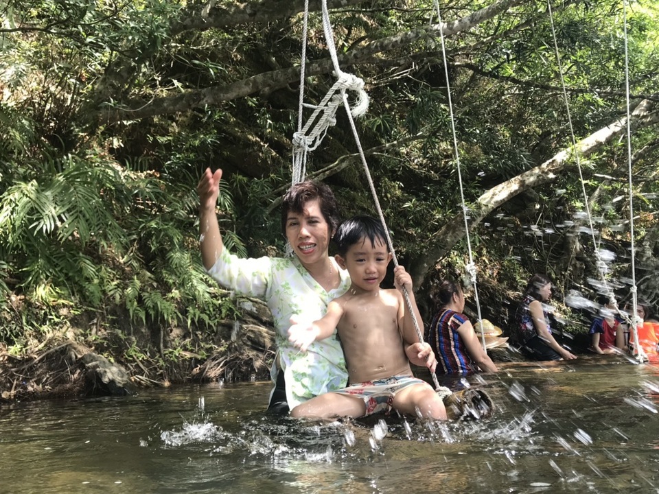Ngược dòng con sông đánh lừa mắt người nhìn - 7 Ngược dòng con sông đánh lừa mắt người nhìn - 7