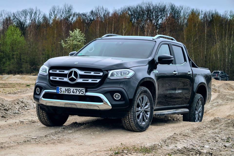 Rộ tin đồn Mercedes-Benz dừng sản xuất xe bán tải X-Class - 2 Rộ tin đồn Mercedes-Benz dừng sản xuất xe bán tải X-Class - 2