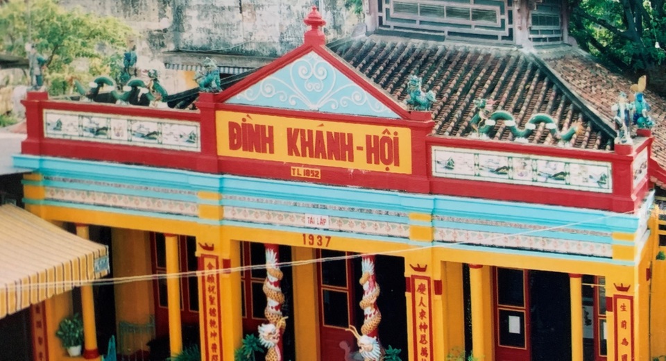 Cổ vật bạc tỉ ở đình Khánh Hội “không cánh mà bay” - 2