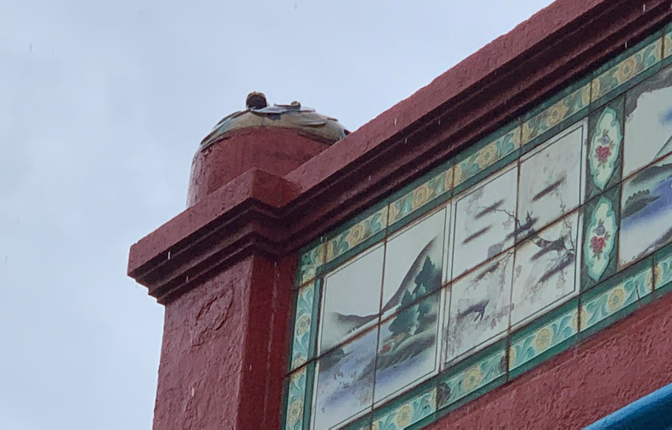 Cổ vật bạc tỉ ở đình Khánh Hội “không cánh mà bay” - 4