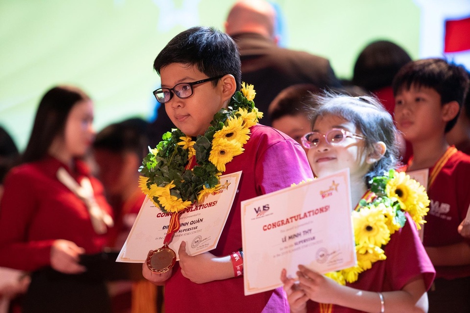 Chào đón các quán quân tài năng mới của Summer Stars 2019 - 2 Chào đón các quán quân tài năng mới của Summer Stars 2019 - 2