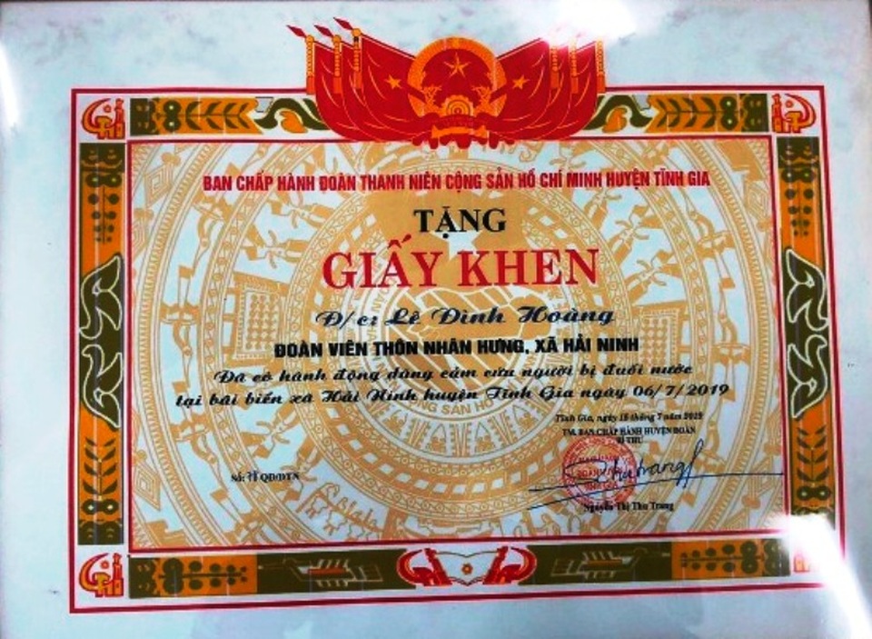 Cứu sống sinh viên ĐH Bách khoa Hà Nội bị đuối nước - 2 Cứu sống sinh viên ĐH Bách khoa Hà Nội bị đuối nước - 2