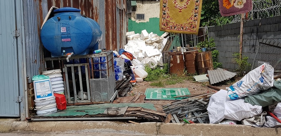 Khu dân cư đổ bệnh vì nuôi muỗi sốt xuất huyết - 1 Khu dân cư đổ bệnh vì nuôi muỗi sốt xuất huyết - 1