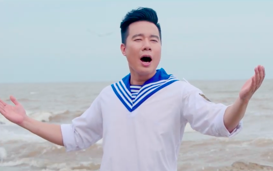 Sao mai Xuân Hảo làm MV “Nơi ấy là Trường Sa” tri ân những người lính đảo - 1 Sao mai Xuân Hảo làm MV “Nơi ấy là Trường Sa” tri ân những người lính đảo - 1