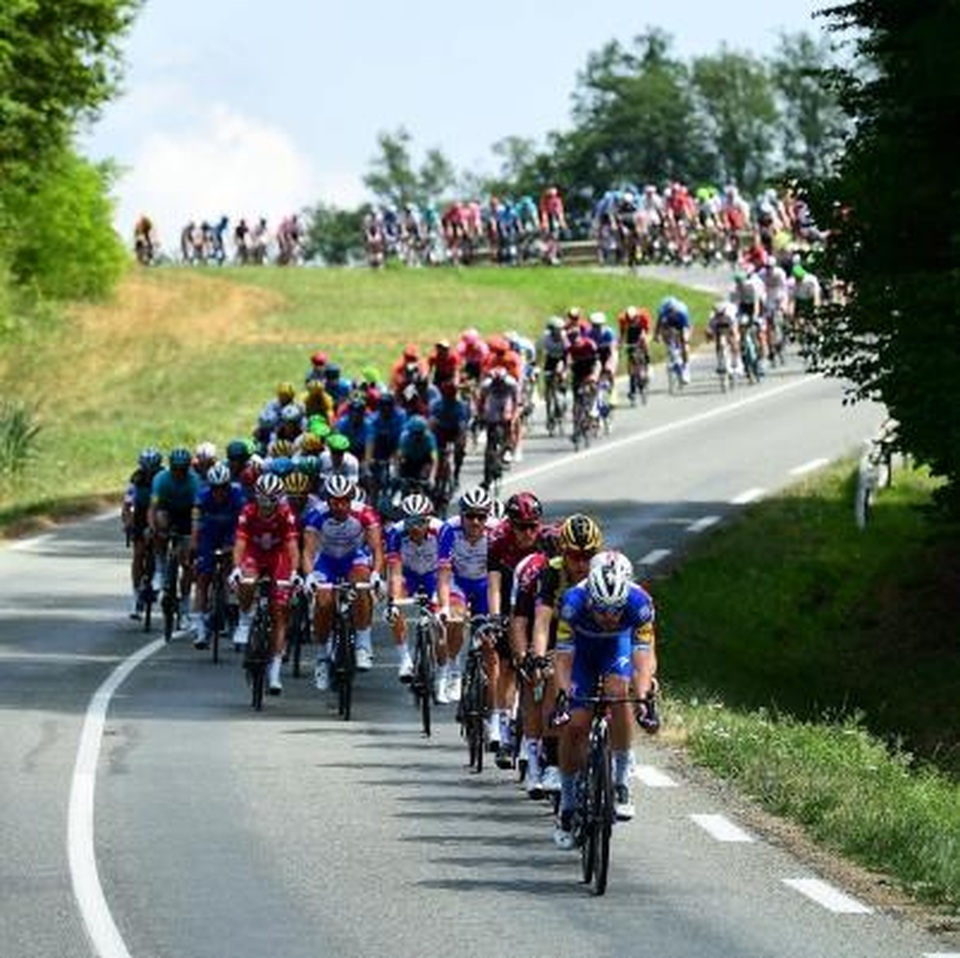 Le Coq Sportif đồng hành cùng giải đua thế kỷ Tour De France - 1 Le Coq Sportif đồng hành cùng giải đua thế kỷ Tour De France - 1