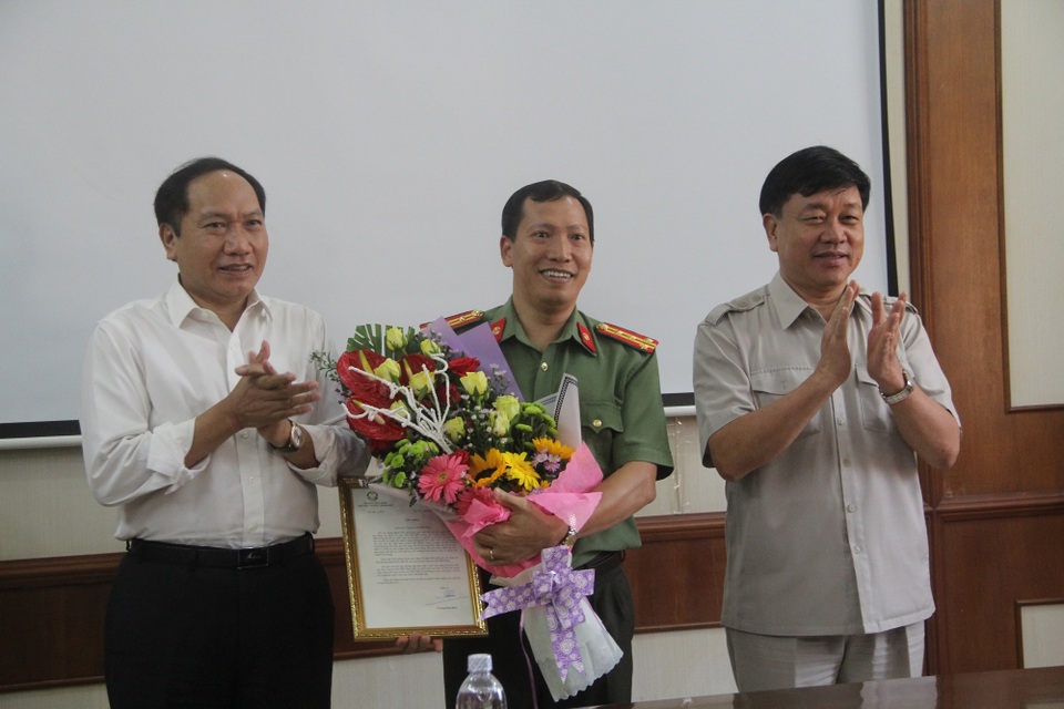 Phó Thủ tướng yêu cầu sớm đưa vụ án xăng dầu giả ra xét xử - 1 Phó Thủ tướng yêu cầu sớm đưa vụ án xăng dầu giả ra xét xử - 1