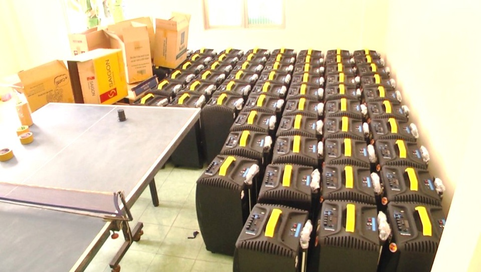 Hải quan “thắt chặt” kiểm soát mặt hàng loa thùng, loa kéo - 1