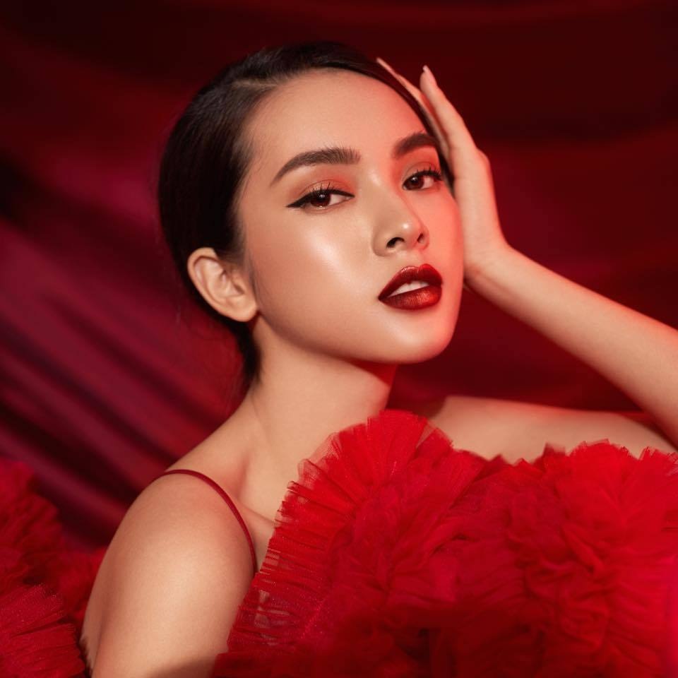 Người mẫu 9X nổi lên nhờ vào vai bạn gái của hoàng tử Vpop - 8 Người mẫu 9X nổi lên nhờ vào vai bạn gái của hoàng tử Vpop - 8