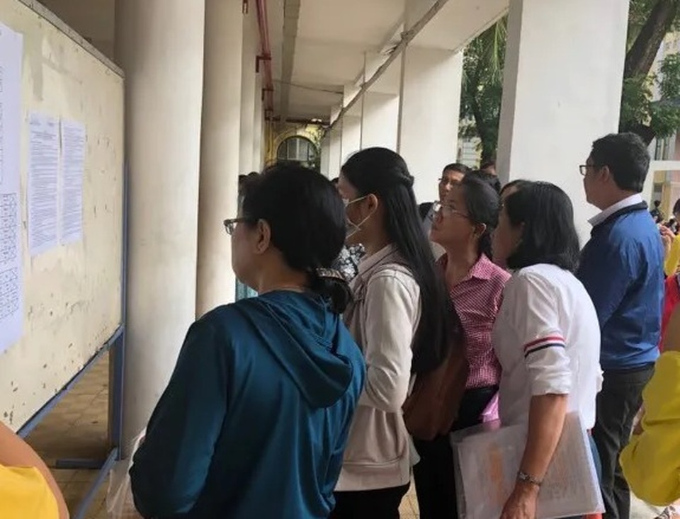 Gay gắt cuộc đua trở thành giáo viên ở TPHCM - 1 Gay gắt cuộc đua trở thành giáo viên ở TPHCM - 1