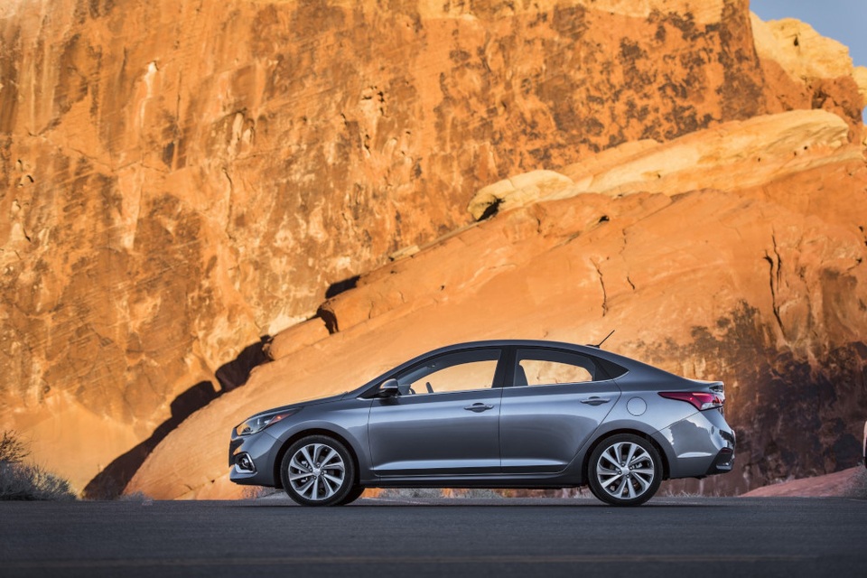 Hyundai Accent 2020 có động cơ mới, yếu hơn - 13 Hyundai Accent 2020 có động cơ mới, yếu hơn - 13